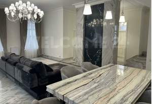 Дом 270м², 3-этажный, участок 3 сот.