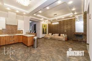 Таунхаус 440м², 2-этажный, участок 4 сот.