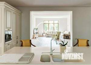 Коттедж 780м², 3-этажный, участок 19 сот.