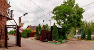 Дом 270м², 3-этажный, участок 6 сот.