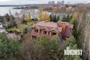 Коттедж 480м², 3-этажный, участок 30 сот.