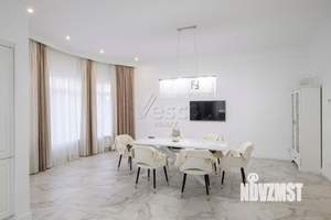 Коттедж 625м², 2-этажный, участок 8 сот.