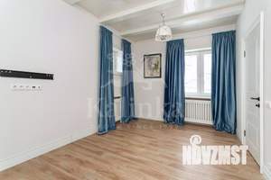 Дом 500м², 4-этажный, участок 25 сот.