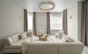 Дом 300м², 2-этажный, участок 10 сот.