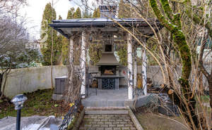 Дом 600м², 3-этажный, участок 29 сот.