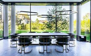 Дом 1040м², 2-этажный, участок 21 сот.