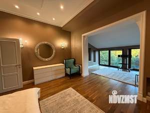 Коттедж 270м², 3-этажный, участок 25 сот.