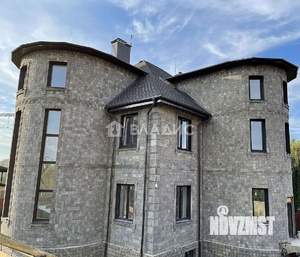 Дом 700м², 4-этажный, участок 12 сот.