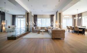 Дом 600м², 2-этажный, участок 19 сот.