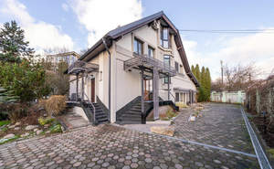 Дом 600м², 3-этажный, участок 29 сот.