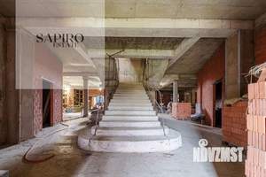 Дом 1300м², 3-этажный, участок 32 сот.