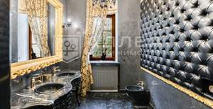 Дом 620м², 3-этажный, участок 15 сот.