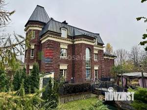 Коттедж 782м², 4-этажный, участок 26 сот.