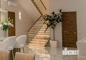 Дом 300м², 2-этажный, участок 10 сот.