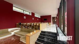 Дом 1300м², 2-этажный, участок 50 сот.