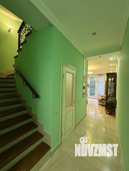 Таунхаус 160м², 3-этажный, участок 2 сот.