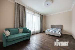 Дом 440м², 2-этажный, участок 5 сот.