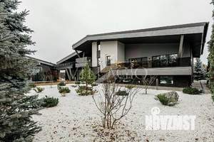 Дом 1123м², 2-этажный, участок 22 сот.