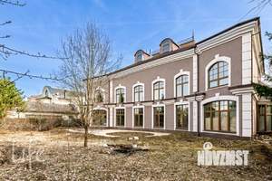 Дом 1000м², 2-этажный, участок 19 сот.