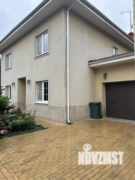 Дом 250м², 2-этажный, участок 6 сот.