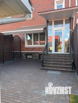 Дом 260м², 3-этажный, участок 3 сот.