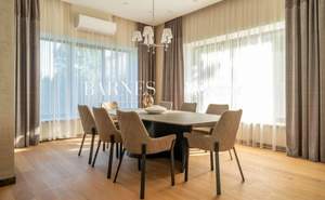 Дом 600м², 2-этажный, участок 19 сот.