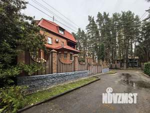 Коттедж 522м², 3-этажный, участок 9 сот.