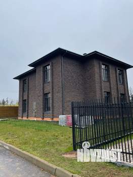 Дом 282м², 2-этажный, участок 8 сот.