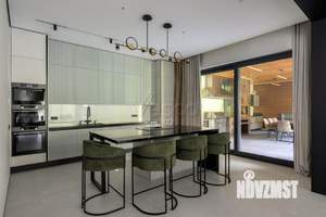 Коттедж 480м², 2-этажный, участок 9 сот.