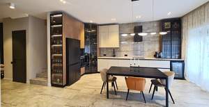 Дом 186м², 2-этажный, участок 3 сот.