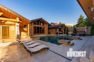 Коттедж 1737м², 4-этажный, участок 15 сот.