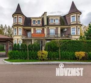 Таунхаус 375м², 2-этажный, участок 3 сот.