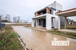 Дом 277м², 3-этажный, участок 6 сот.