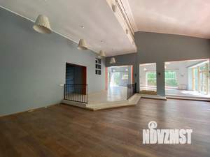 Дом 759м², 4-этажный, участок 12 сот.