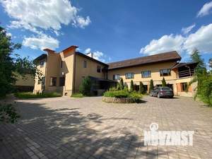 Дом 758м², 4-этажный, участок 12 сот.