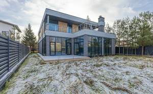 Дом 570м², 2-этажный, участок 12 сот.