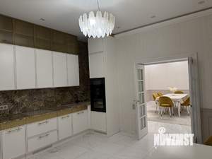 Дом 615м², 3-этажный, участок 32 сот.