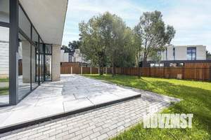 Дом 340м², 2-этажный, участок 8 сот.