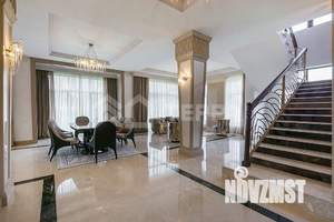 Дом 350м², 2-этажный, участок 11 сот.