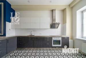 Таунхаус 260м², 3-этажный, участок 2 сот.