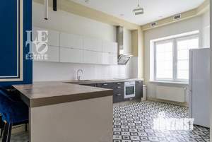 Таунхаус 260м², 3-этажный, участок 2 сот.