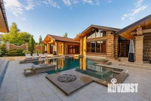 Коттедж 1737м², 4-этажный, участок 15 сот.