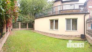 Таунхаус 350м², 3-этажный, участок 4 сот.