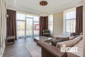 Дом 400м², 2-этажный, участок 12 сот.