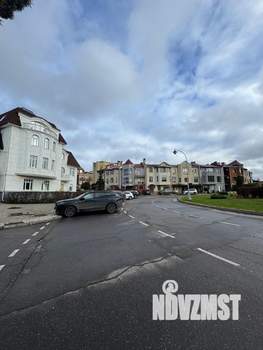 Коттедж 317м², 4-этажный, участок 6 сот.