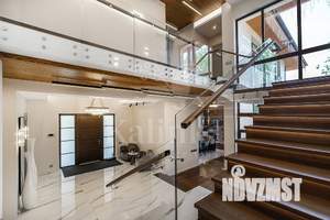 Дом 590м², 2-этажный, участок 15 сот.