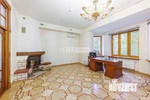 Дом 602м², 2-этажный, участок 40 сот.