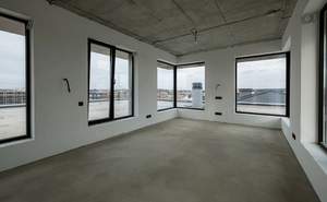 Дом 878м², 3-этажный, участок 15 сот.