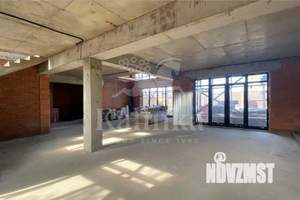 Дом 650м², 3-этажный, участок 13 сот.