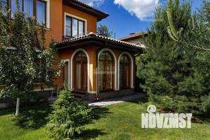 Дом 243м², 2-этажный, участок 10 сот.